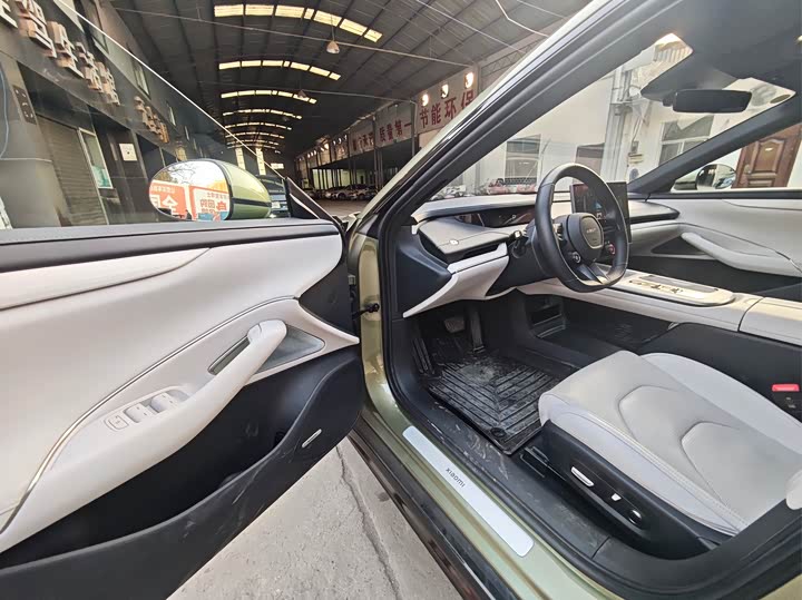 Фото 8 - Xiaomi SU7