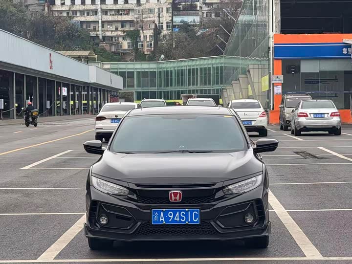 Фото 2 - Honda Civic