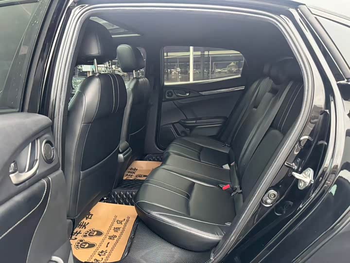 Фото 6 - Honda Civic