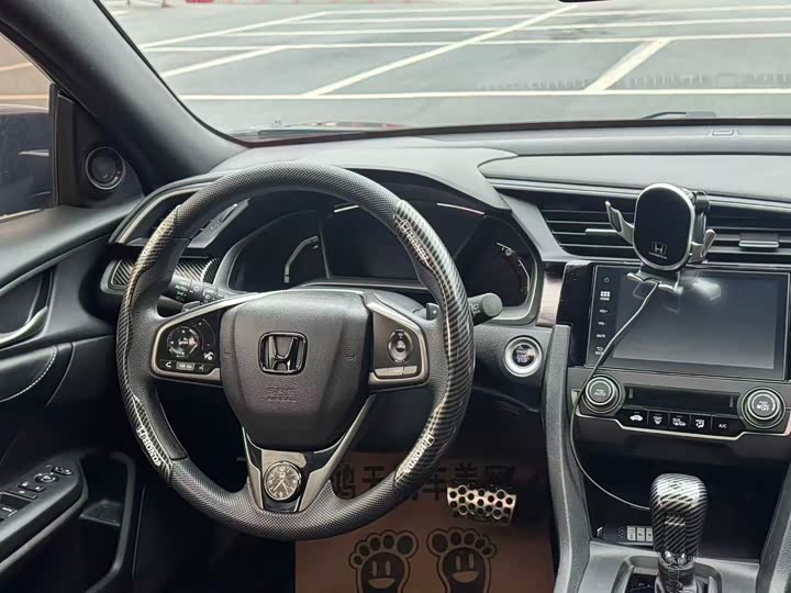 Фото 9 - Honda Civic