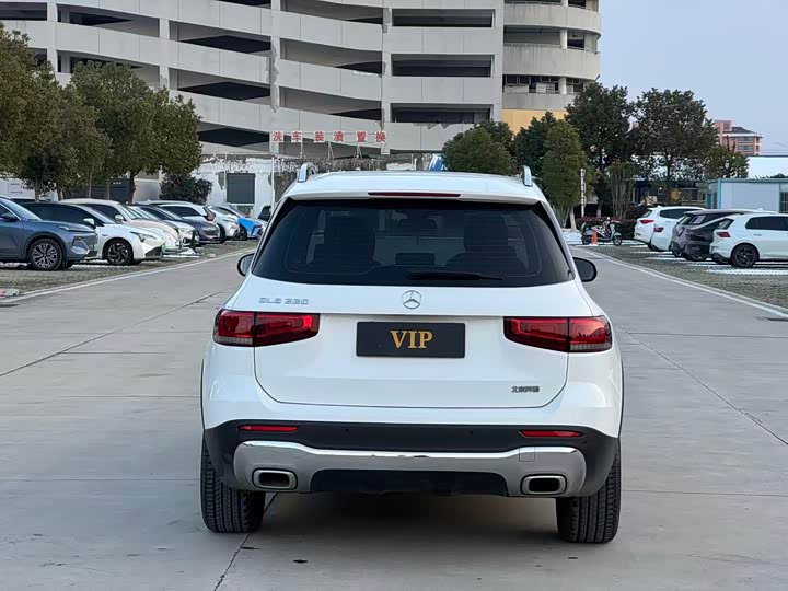 Фото 7 - Mercedes-Benz GLB-Class