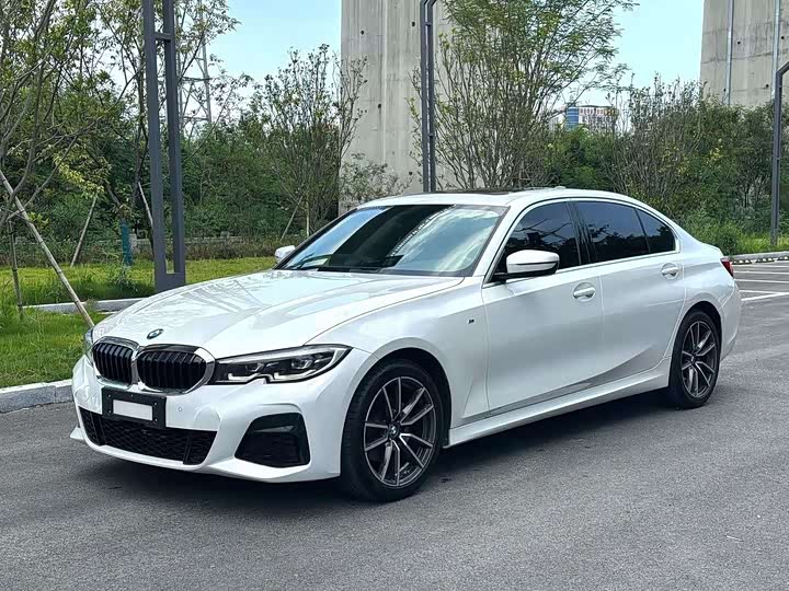 Фото 1 - BMW 3 Series