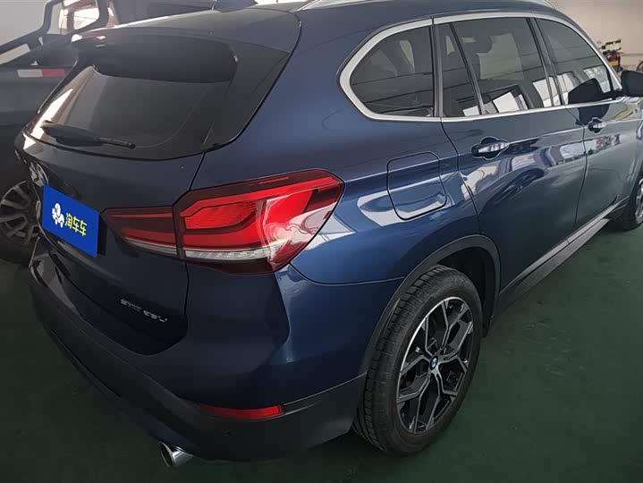 Фото 3 - BMW X1
