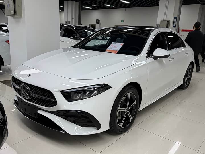 Фото 1 - Mercedes-Benz A-Class