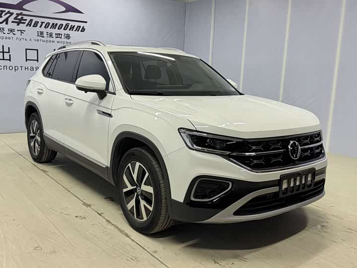 Фото 3 - Volkswagen Tayron