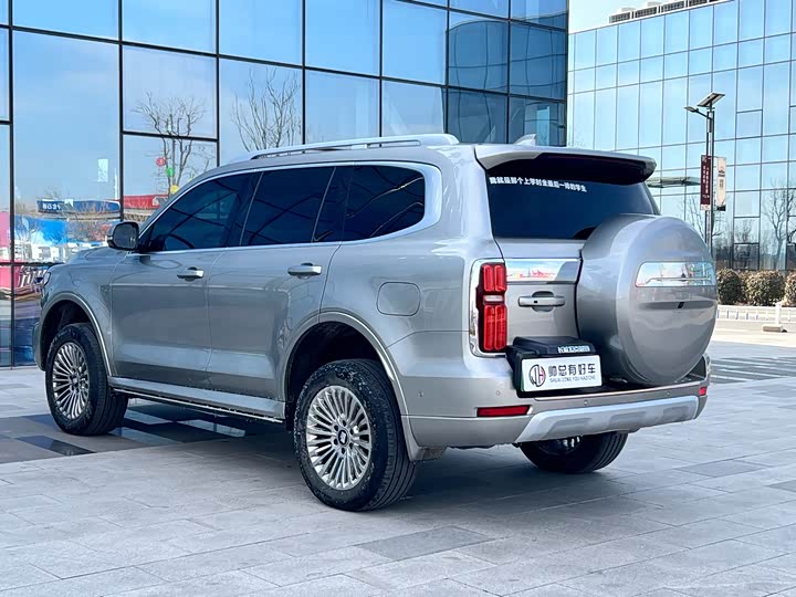 Фото 4 - Tank 500 Hybrid