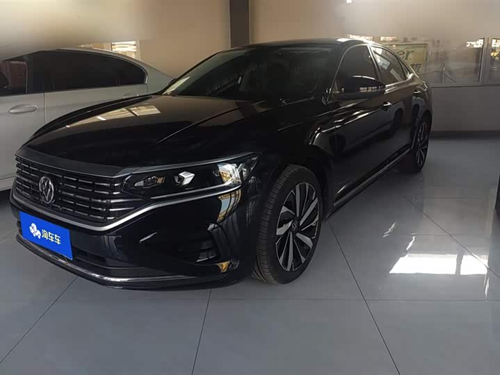 Фото 1 - Volkswagen Passat