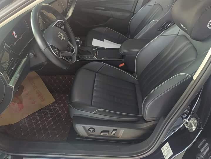 Фото 9 - Volkswagen Passat