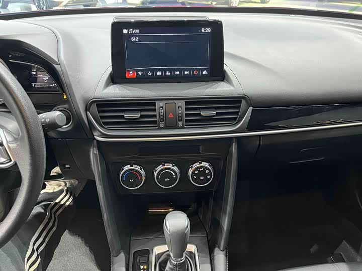 Фото 8 - Mazda CX-4