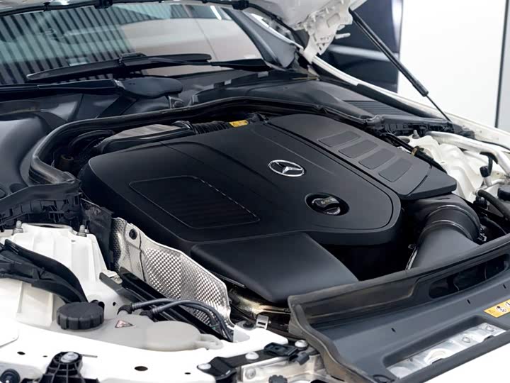 Фото 6 - Mercedes-Benz C-Class