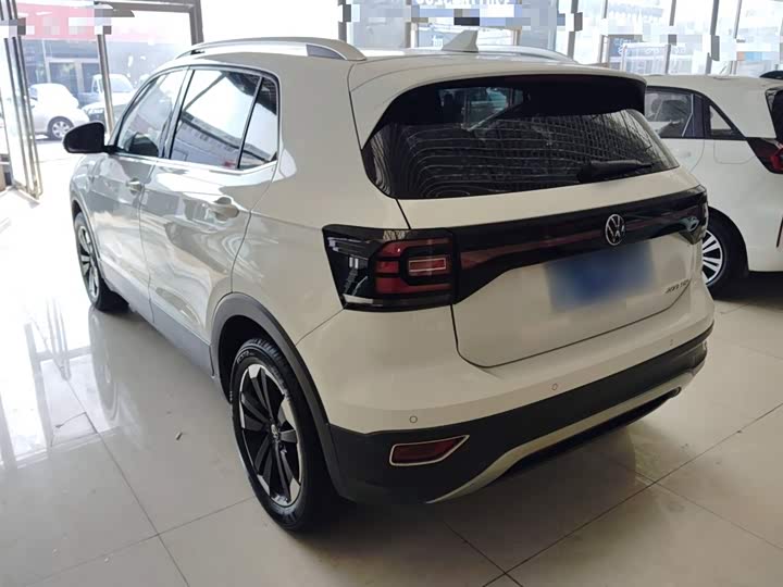 Фото 5 - Volkswagen Tacqua