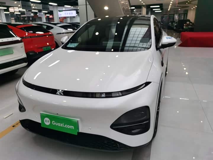 Фото 3 - XPeng G6