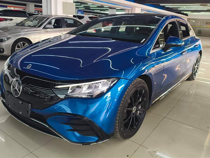 Фото 1 - Mercedes-Benz EQE