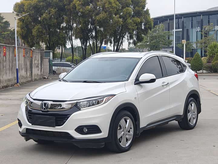 Фото 1 - Honda Vezel