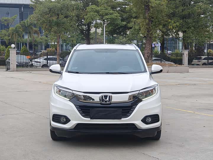 Фото 2 - Honda Vezel