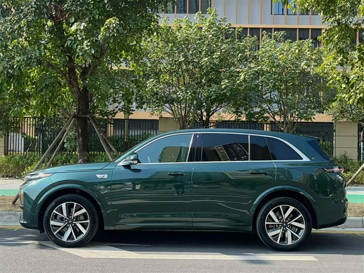 Фото 5 - LiXiang L7