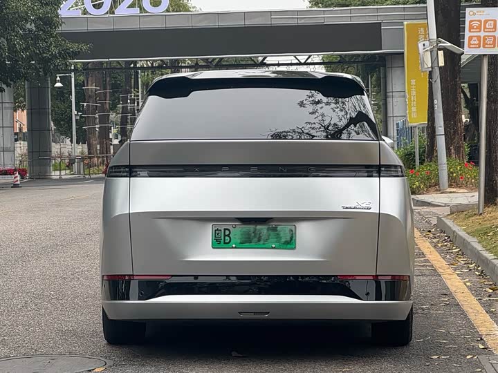 Фото 5 - XPeng X9