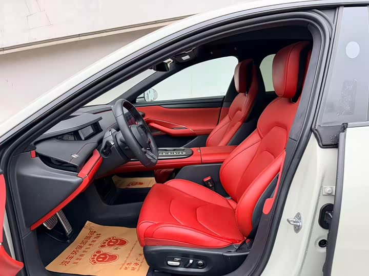 Фото 4 - Xiaomi SU7