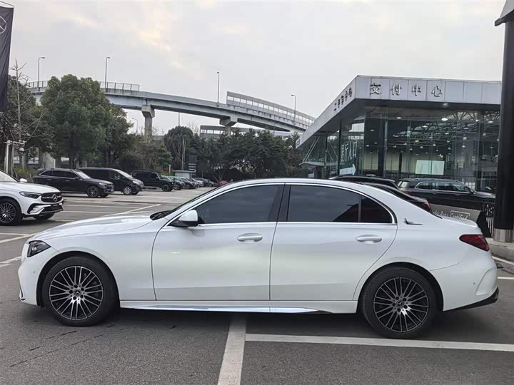 Фото 6 - Mercedes-Benz C-Class