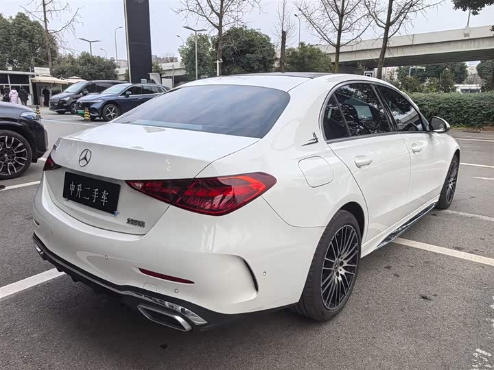 Фото 8 - Mercedes-Benz C-Class