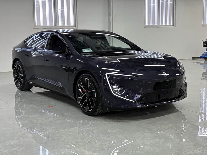 Фото 4 - Avatr 12