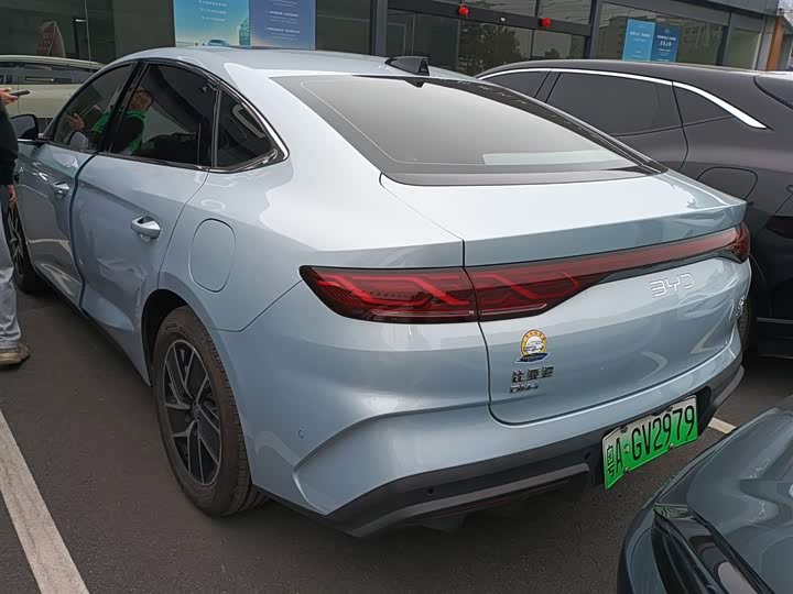 Фото 5 - BYD Qin L