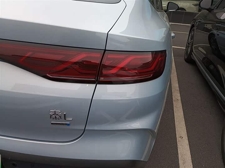 Фото 8 - BYD Qin L