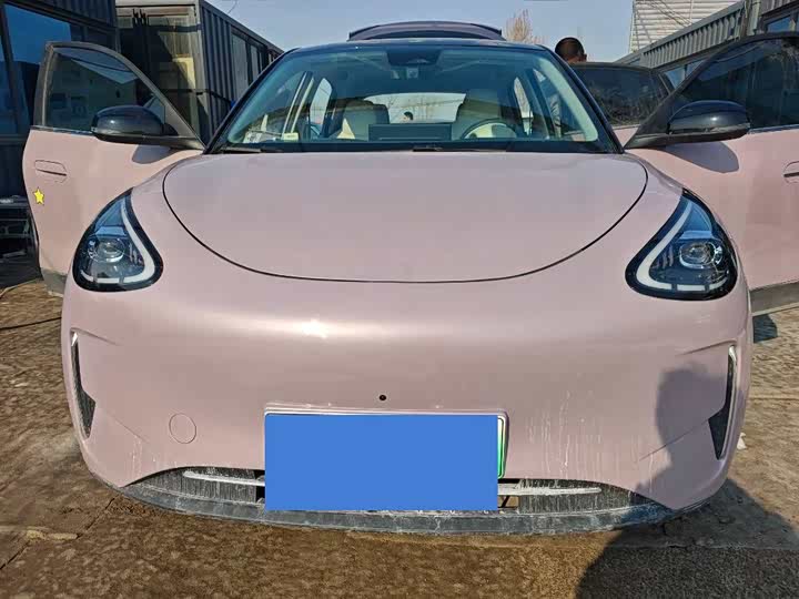 Фото 2 - Geely Galaxy Geome