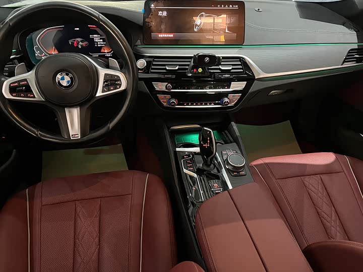 Фото 5 - BMW 5 Series