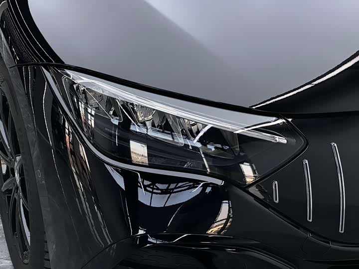 Фото 9 - Mercedes-Benz EQE