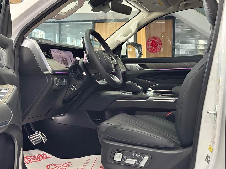 Фото 7 - Tank 500