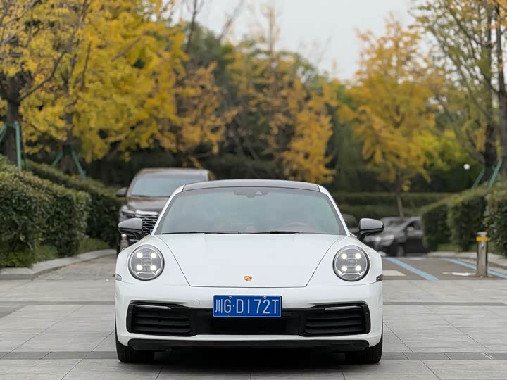 Фото 4 - Porsche 911