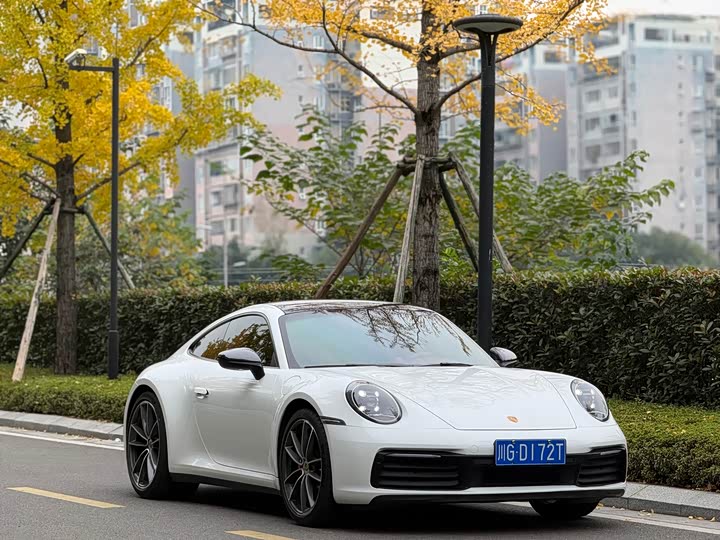 Фото 5 - Porsche 911