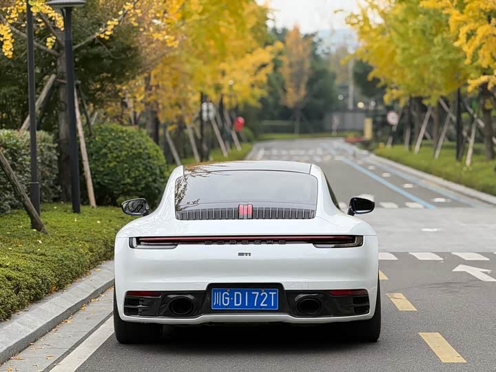 Фото 7 - Porsche 911