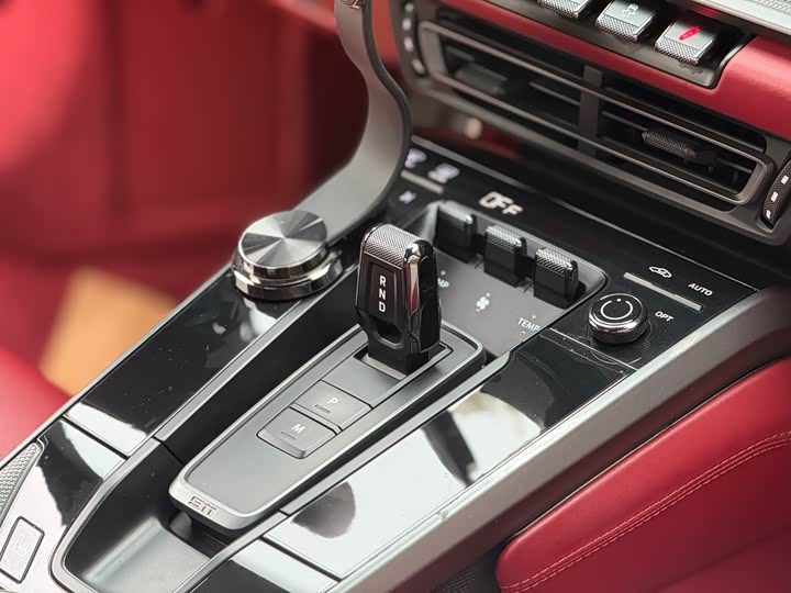 Фото 8 - Porsche 911