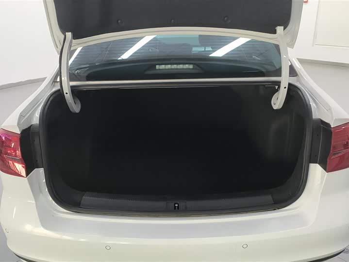 Фото 4 - Volkswagen Bora