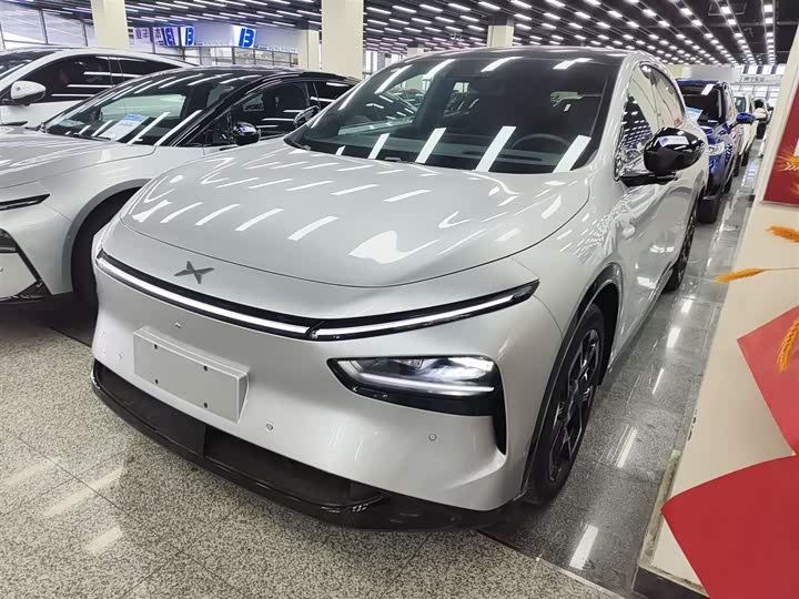 Фото 2 - XPeng G7