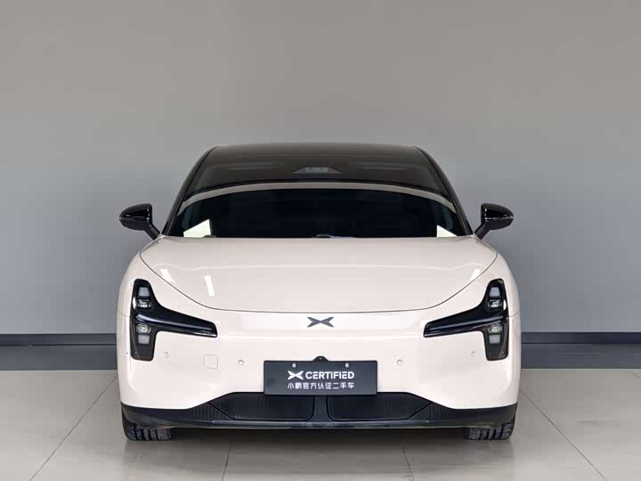 Фото 2 - XPeng Mona M03