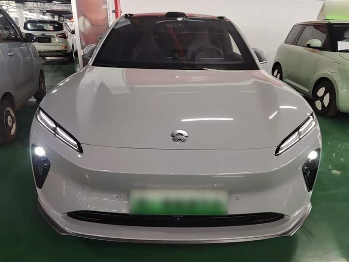 Фото 3 - Nio ET5