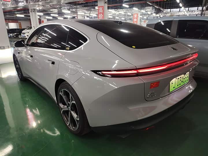 Фото 5 - Nio ET5