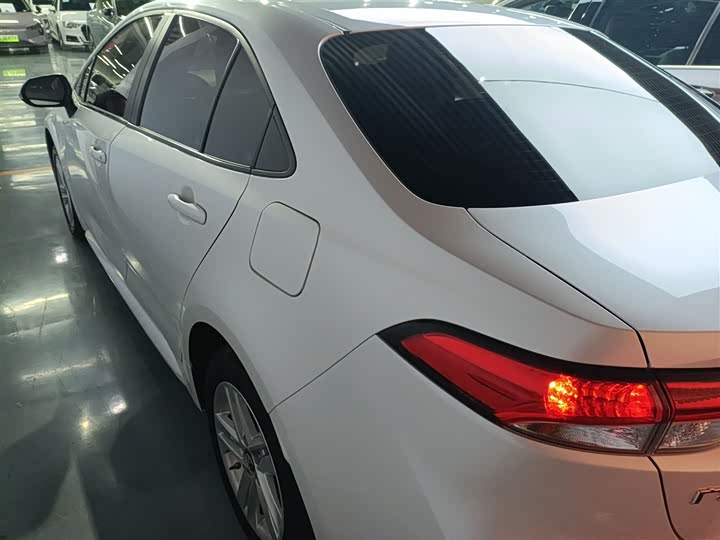 Фото 5 - Toyota Levin