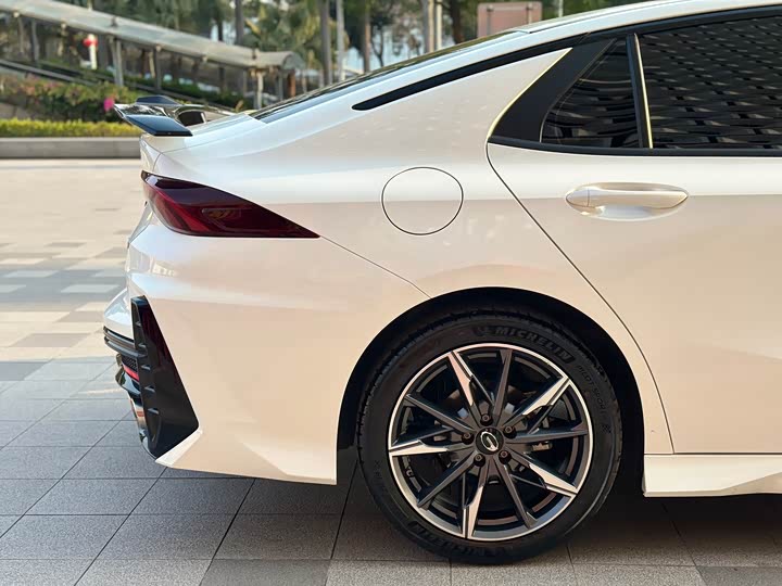 Фото 8 - GAC Trumpchi Empow R