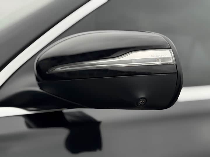 Фото 7 - Mercedes-Benz GLE-Class