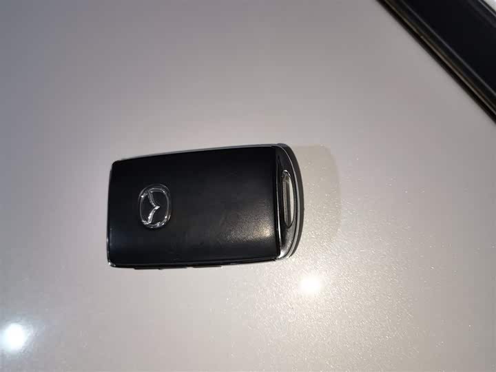 Фото 9 - Mazda 3 (Axela)