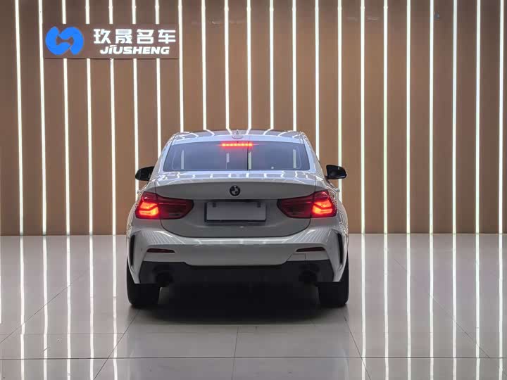 Фото 8 - BMW 1 Series