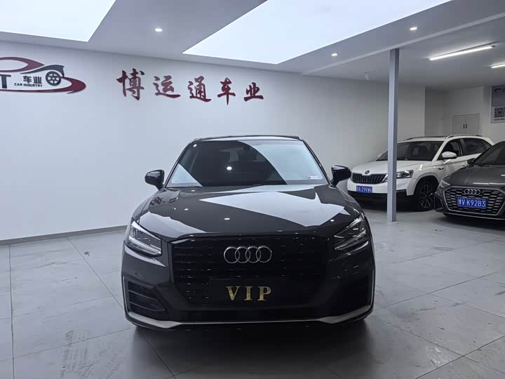 Фото 2 - Audi Q2L