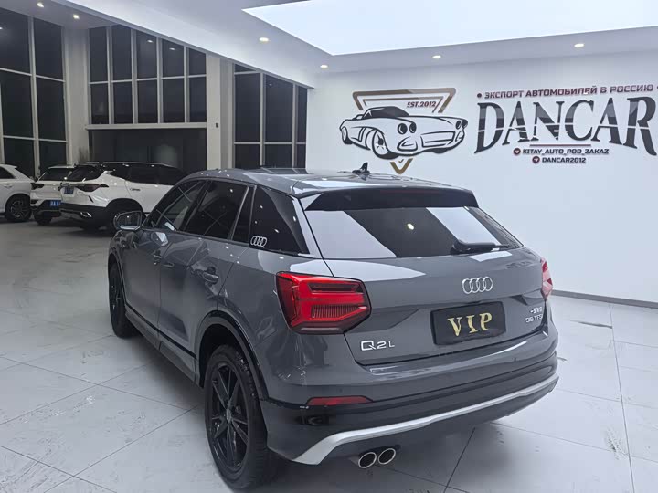 Фото 6 - Audi Q2L