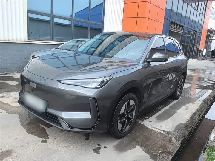 Фото 2 - Geely Galaxy E5