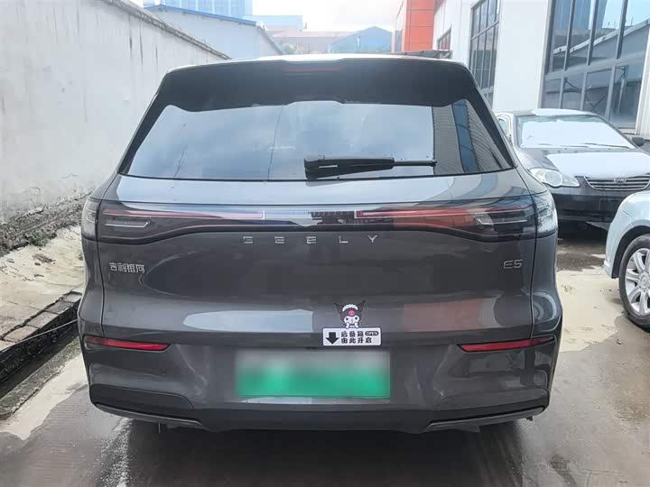 Фото 6 - Geely Galaxy E5