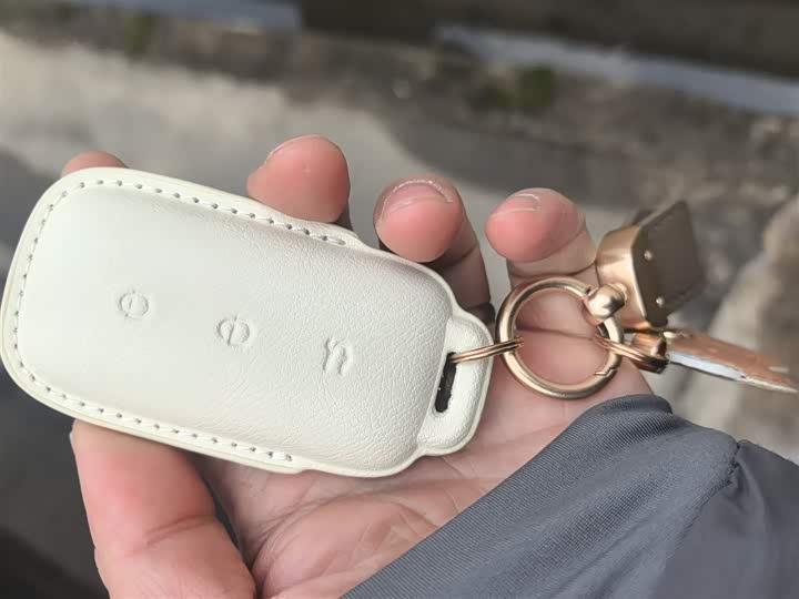 Фото 9 - Geely Galaxy E5